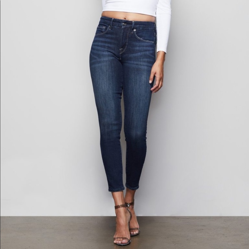 Good American Good Legs Crop Jeans